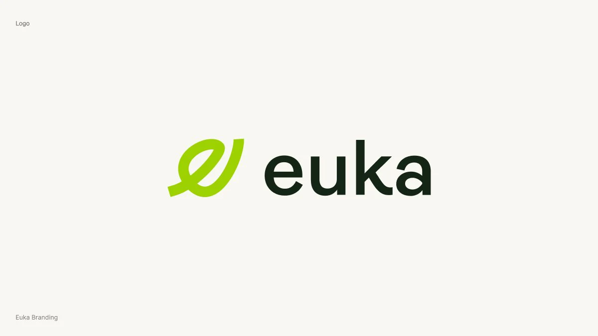 Euka: One loud colour on calm surfaces